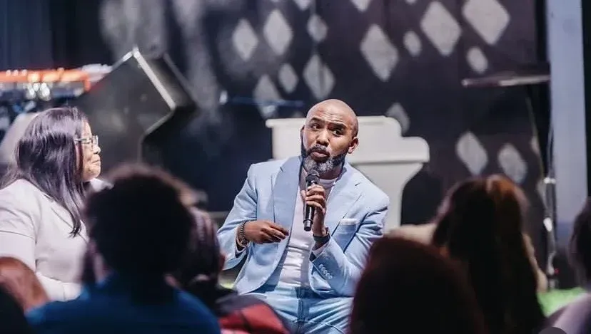 Banky W